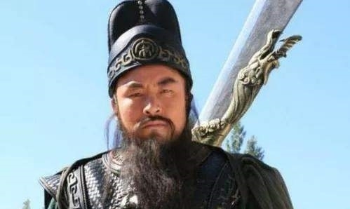 梁山|《水浒传》中,卢俊义和林冲谁更厉害?