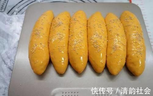 面包|用苹果当馅做的美食,我和孩子尝一口后抢着吃,天天吃也不够