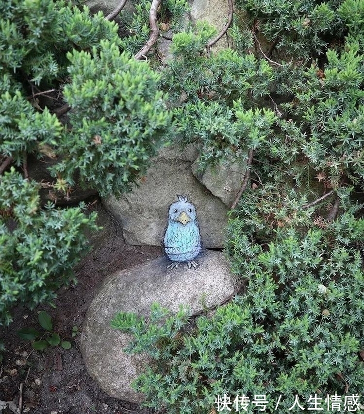 幸福的生活#可可爱爱的3D粉笔画,让无聊的街头变得妙趣横生,把路人都萌翻了