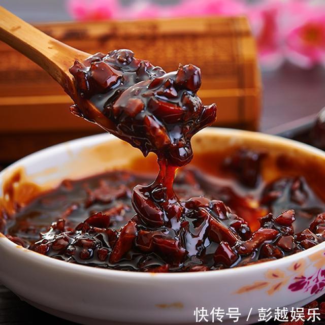 女人|女人不想老,想皮肤白净有弹性,就常吃这几种不起眼的食物