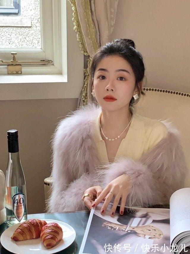 好身材 时尚穿搭,纽扣从左边一直往右,凸显好身材