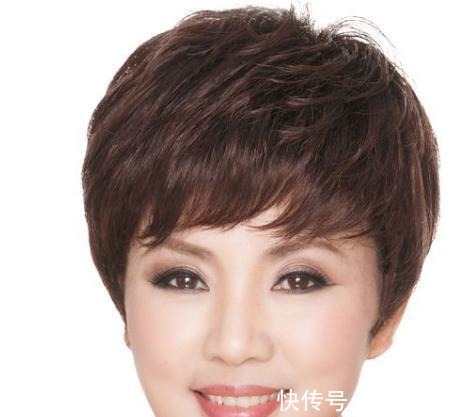 吸引力|有很多人天生发量不多, 该选择什么发型好看呢