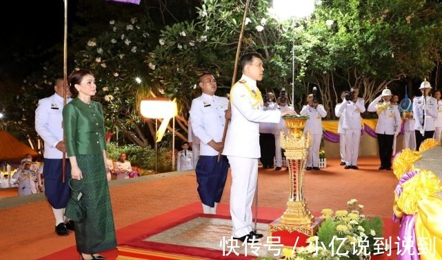 漫画|苏提达晒最新漫画好得意!蓝裙造型确实美,诗妮娜好久没有亮相了