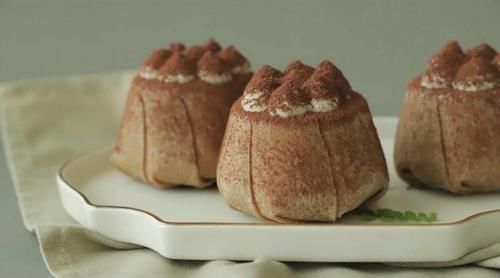 今天给大家带来一款用千层皮做的提拉米苏，新奇又好吃