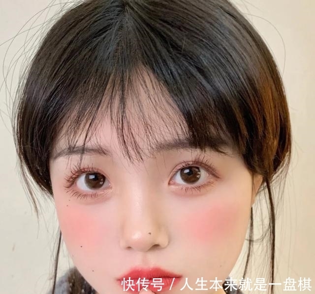 太阳花|元气少女拥有的“漫画星星眼”,一般都有这些特点,你中了几个?