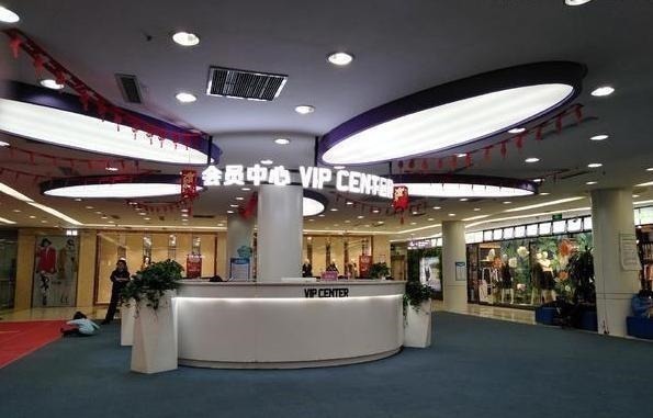 消防车|“你不走我走”,宝妈生气把孩子留商场,3分钟后急得四处找娃