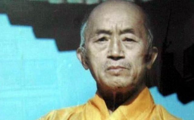 气功&海灯法师,一个掀起武术热潮的少林高手,圆寂后竟陷“骗子”风波!