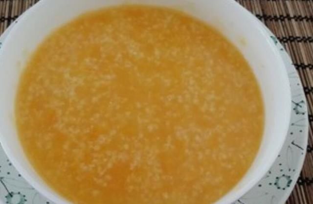 小米油|6-12个月宝宝辅食性状演变过程，不同月龄吃法不同，父母可收藏