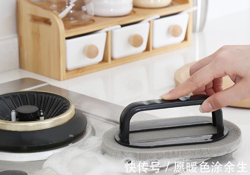 排水管|九成人洗衣机排水管直接插地漏,太傻!瞧下图怎么弄,现在学不晚!