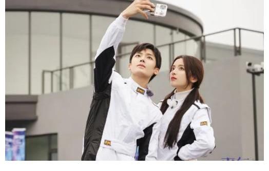 节目|吴宣仪告别《恋恋剧中人》,与小鬼默契度为零,另一对才好嗑?