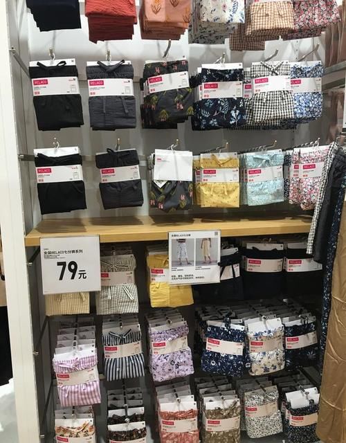 开春穿什么？女人的衣柜永远少一件衣服