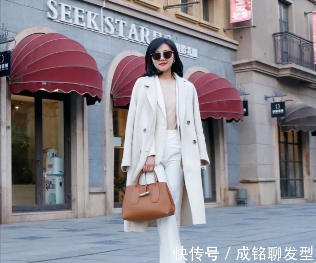 短靴 四五十岁的女人别再追求少女感!这几种搭配方法,成熟大气又减龄