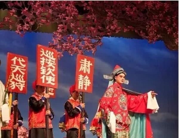 巡按御史|古代著名的“八府巡按”,相当于什么职位?难怪包龙星那么嚣张!