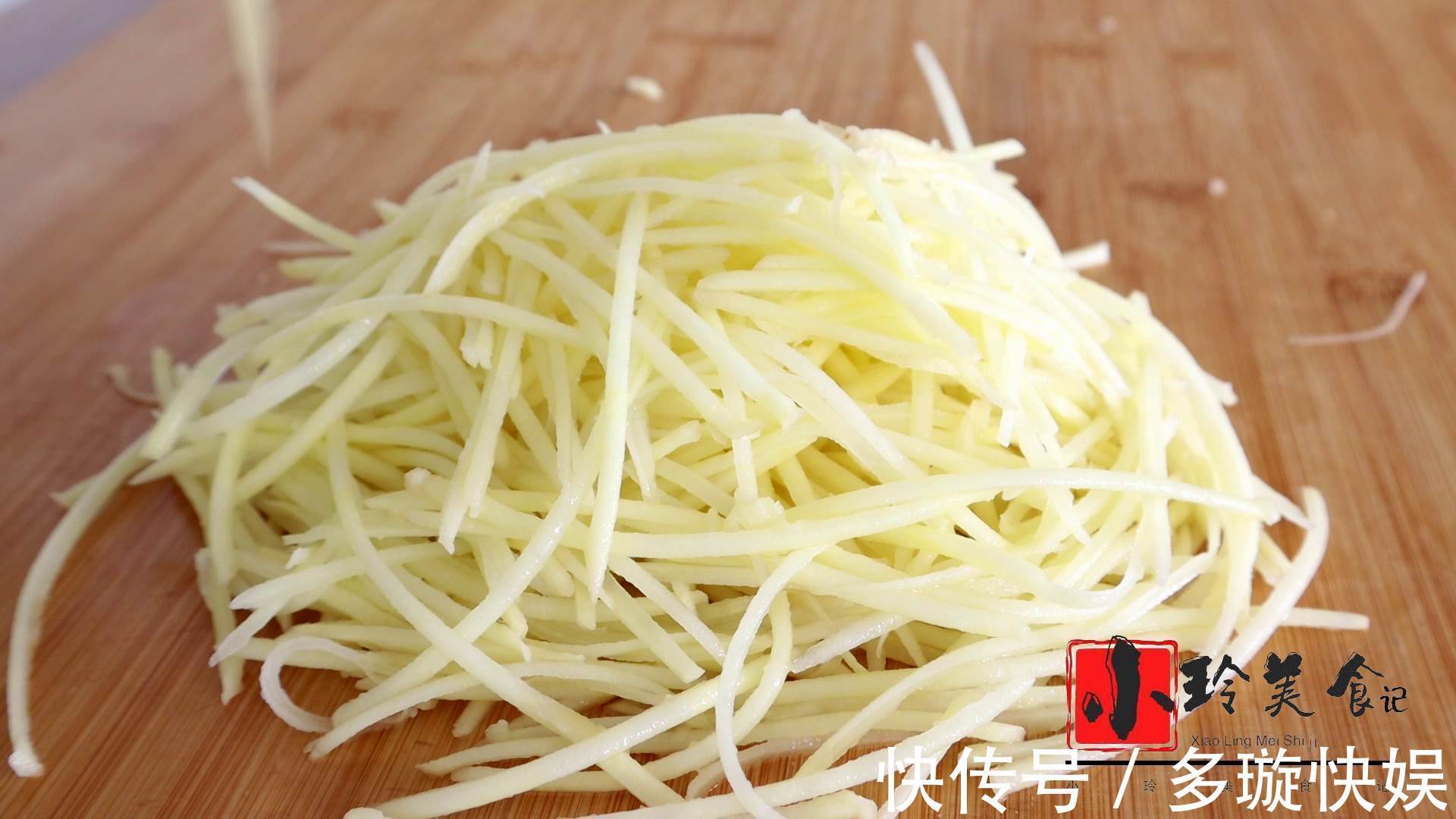 土豆饼|土豆饼最好吃的做法,外酥里嫩,好吃营养足,清香柔软真解馋