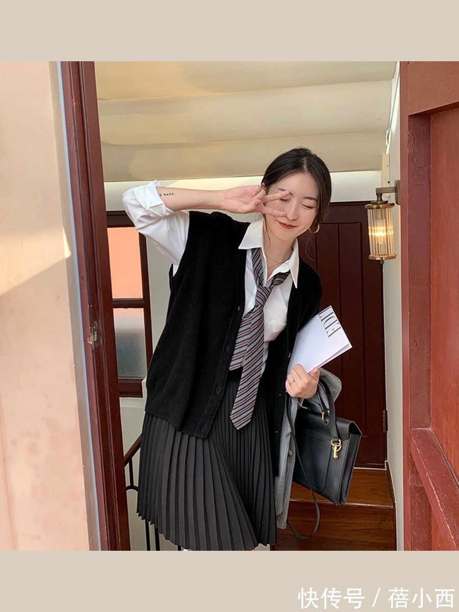 衬衫|秋季,穿上“黑色马甲”,让你遇见不一样的美好