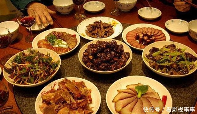  视作|外国独有的“4道中国美食”，老外视作高端菜，中国吃货懒得动嘴