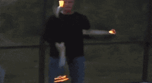 |搞笑GIF:哥们,你这坐骑厉害了,出门回头率很高