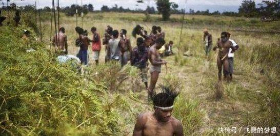 女兵|二战时美军俘获一万日本女兵， 结果把她们都许配给当地土著居民