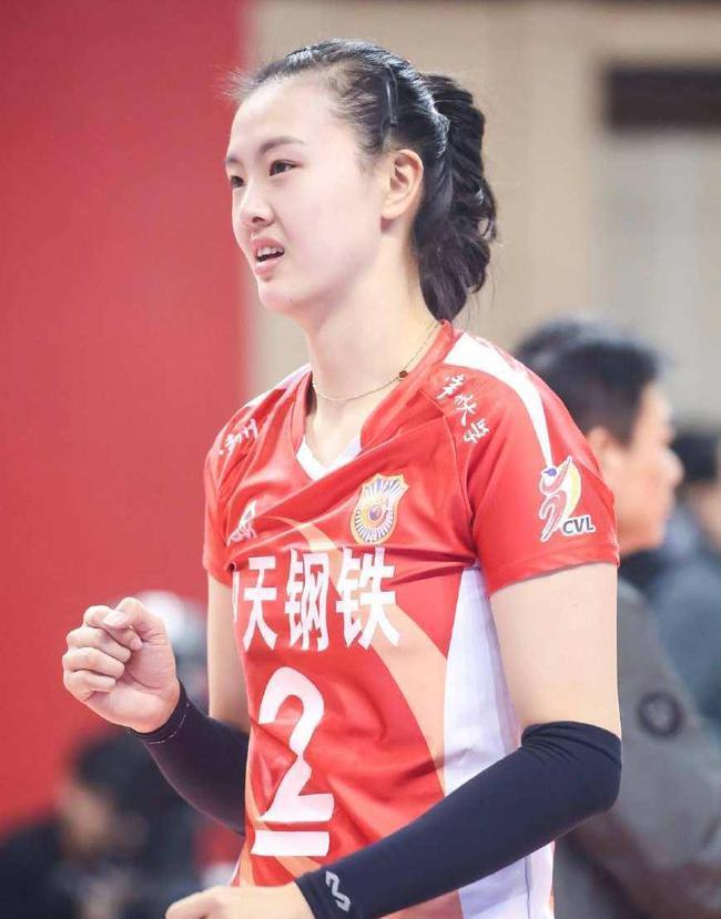 李盈莹|张常宁正面回应造谣事件,表明立场和职业规划,推迟婚礼备战联赛