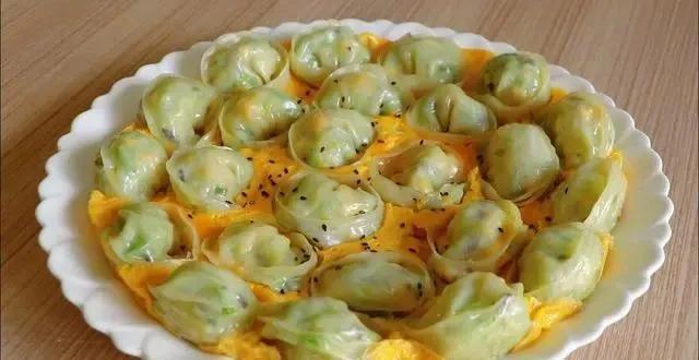 1根西葫芦4个鸡蛋,这种吃法将成为经典,素食也可以很美味