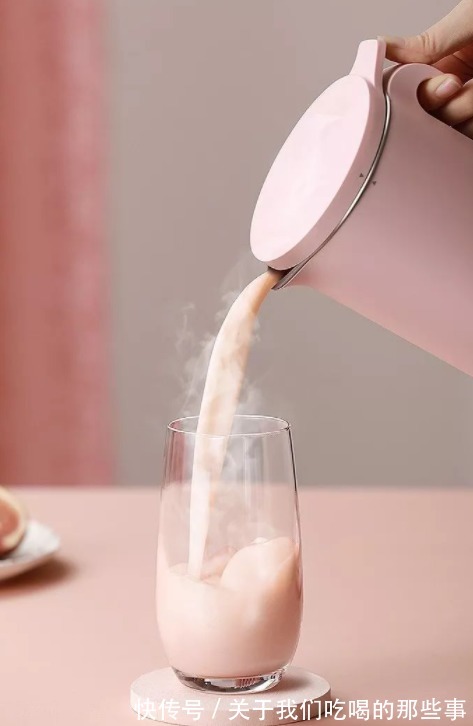 自制|自制豆浆,豆子泡后别直接打,先做1步,豆浆细腻无渣,香浓顺滑