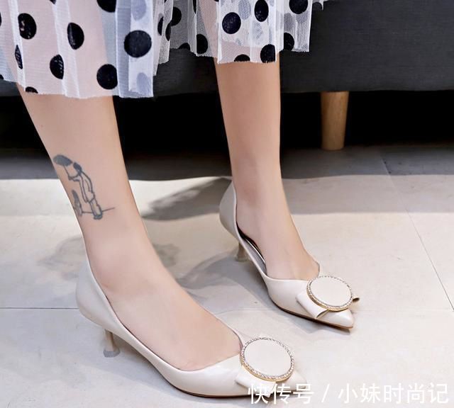 衬衫|入秋天气渐凉，试试这“气质”穿搭，舒适优雅，洋气又显年轻