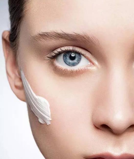 颜值|脸部的三个特征,出现两个颜值在下降,爱美的女孩看过来