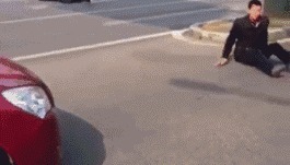 |搞笑GIF:防火防盗防闺蜜 这样的闺蜜不要也罢