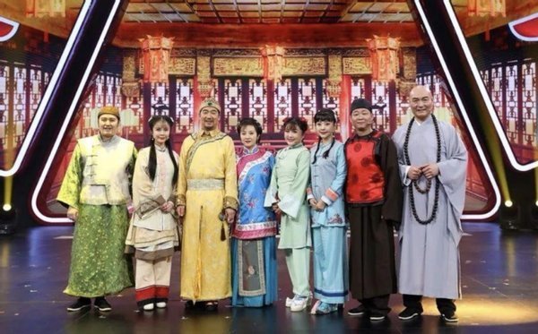 亿万富翁|2位张国立“御用”搭档：三德子养鸡过亿身价，法印销声匿迹20年