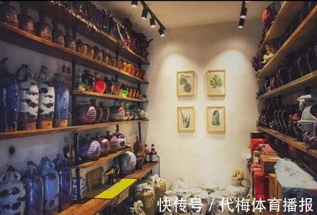 厨房|她不顾父母反对将老破平房改造,花了16W,完工后朋友来了不想走