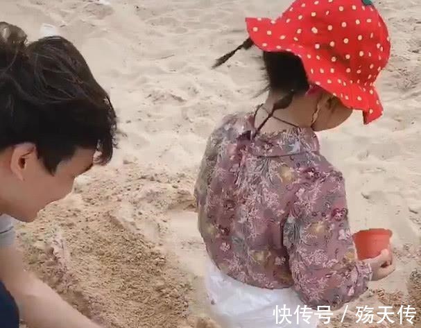 奶爸|坑娃版奶爸专业挖坑走红,萌娃奶奶,你再给我生个爸爸吧!