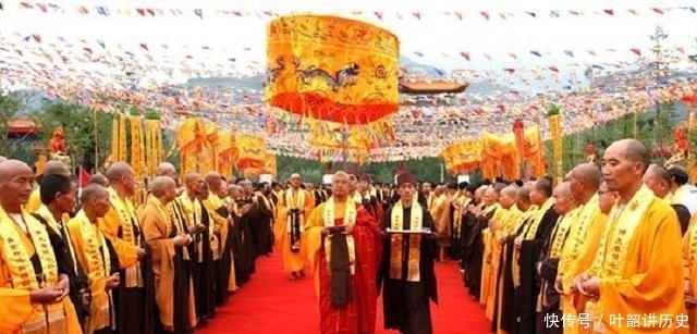 至今|“师兄与师傅下山抗日,至今未归”的道教,为何没有佛教受欢迎