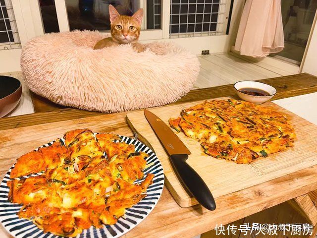 中筋面粉|韩国小吃在家做，大叔教你韩式煎饼，金黄焦脆，口味百变，超美味
