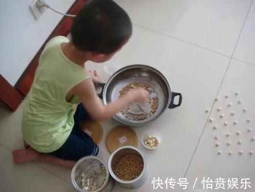 作业|”老师让带一万颗豆“妈妈陪娃数到大半夜,质问老师却被“打脸”