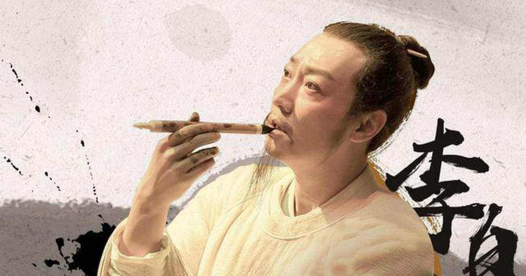 李白的诗经常被后人修改,只有这一首诗改得妙,一字之差意境全出