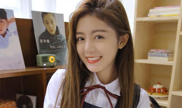 大学期间|大学生“晒被子”方式火了,花样百出创意不断,让人看了忍俊不禁