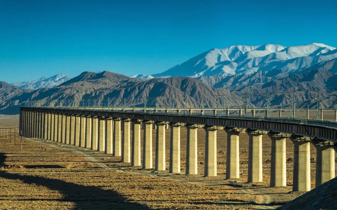 祁连山|敦煌铁路丨地形地貌篇：来这里，体验一把真正的“过山车”