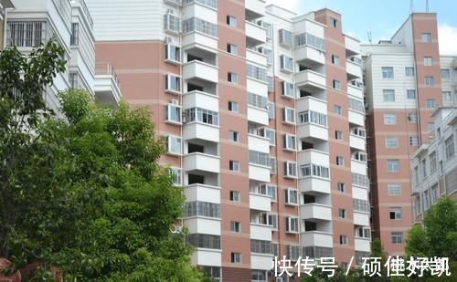 买房|买房一定不能选这一层, 开发商巴不得想送出去, 入住后才后悔!