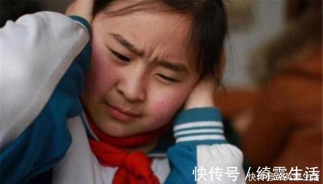 长辈|爸爸姓“房”,冥思苦想给孩子起名,老师上课却从来不点娃的名