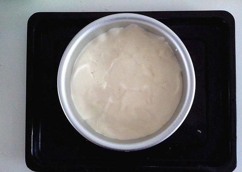 酸奶核桃蛋糕，简单易做，一样很滋润的感觉，入口即化