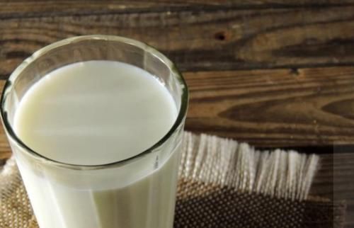 进食|脑梗发生前有5个信号,限制2食物,多吃5类食物预防脑梗好处多