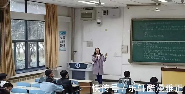 高中|孩子刚填完志愿，上大学该不该给她配备电脑学长说出肺腑之言