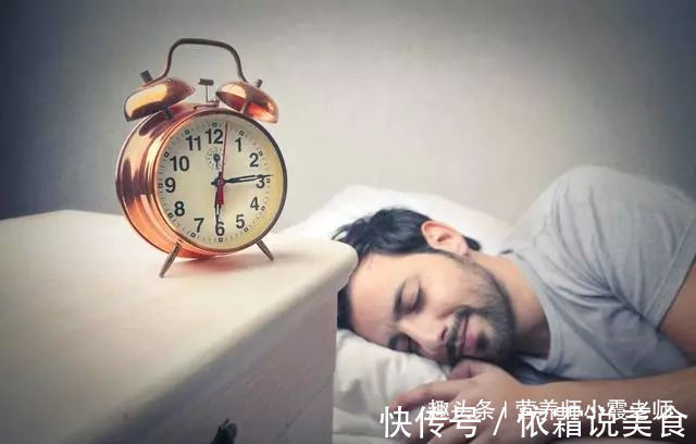 娇妻|45岁男子确诊肝癌,1个多月后离世,家属痛哭与妻子脱不了干系