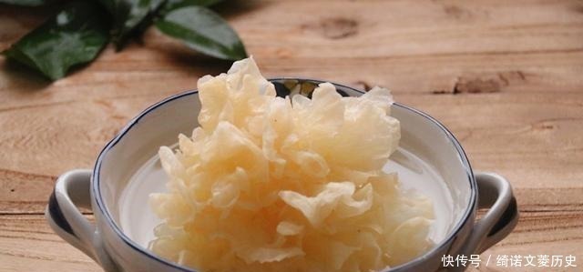 天然褪黑素|三伏天,女人常吃“天然褪黑素”,睡得香皮肤白,美到人人夸