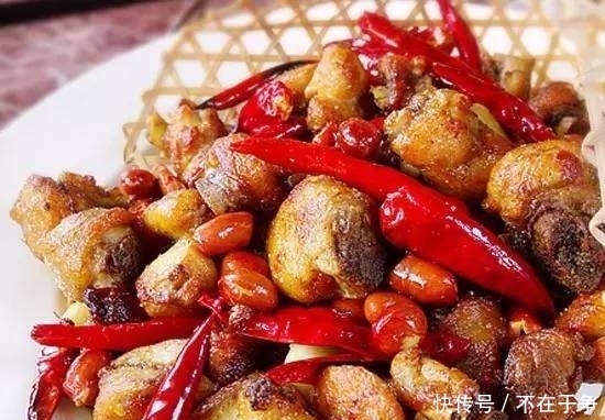 绝配|鸡肉跟它才是绝配!这么做辣到喷火~