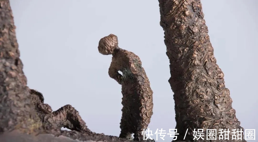 Quinn!Bob Quinn 和他的表现主义雕塑