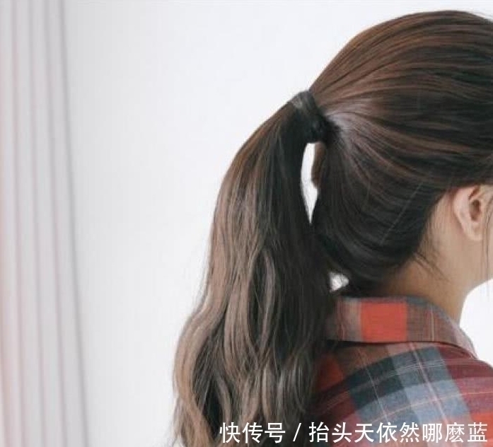 女生们|直男眼中,女生“扎头发”和“披头发”有何区别?看看他们怎么说