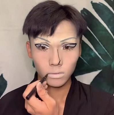 粉底|美妆博主仿妆“巴卫”,开局粉底不要钱看到成品怪我眼拙