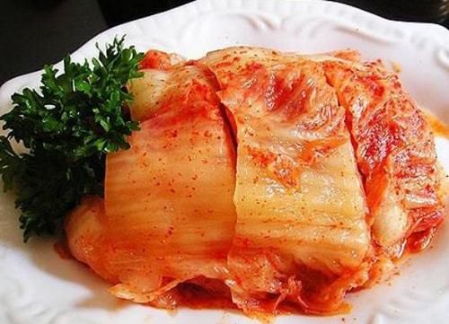 卷心菜|猕猴桃能缓解甲状腺结节？医生摇头：这3类食物会让甲状腺更严重