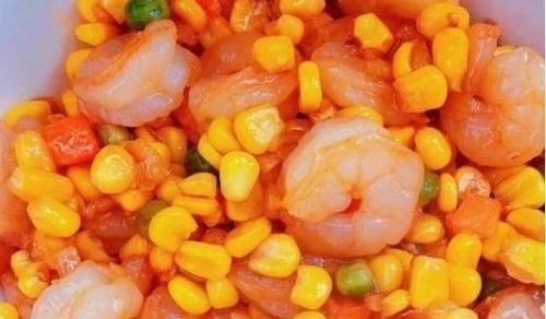 大厨教大家做几道家常菜，学会了，宴请客人的时候可以露两手了